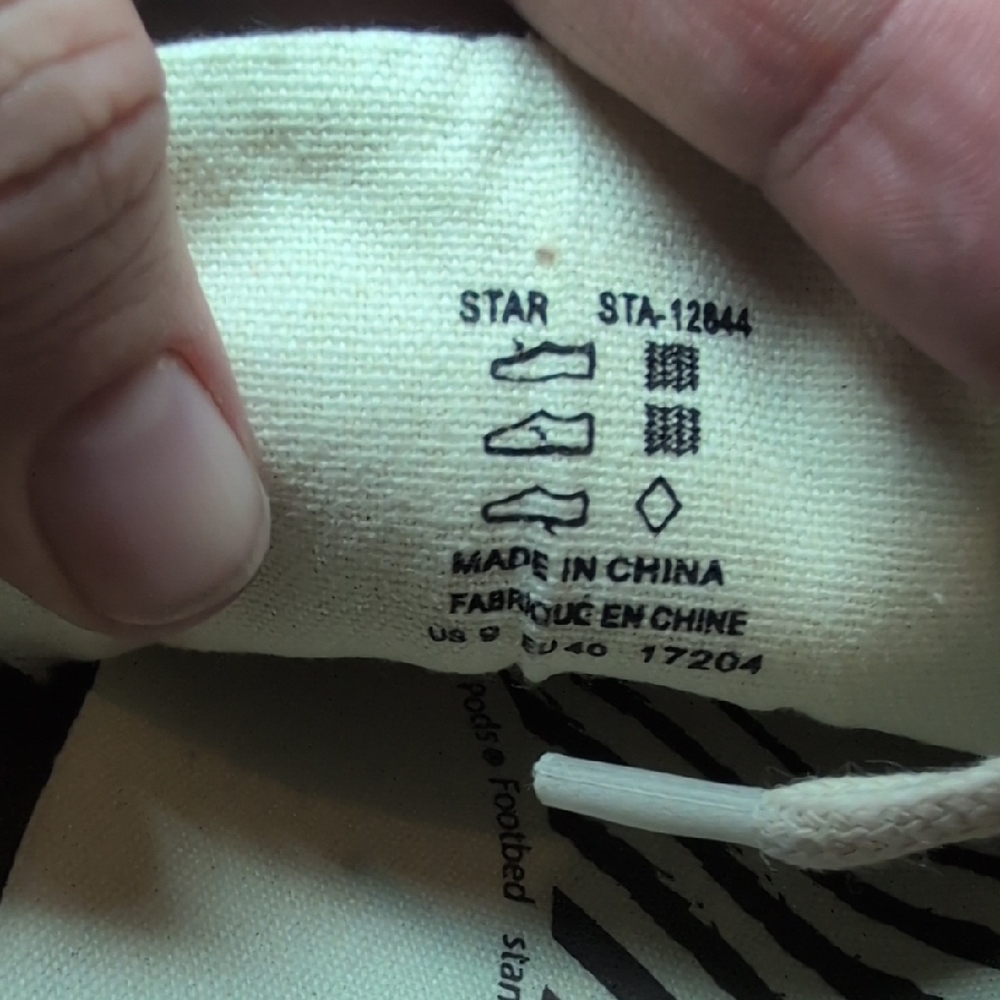 Taos Footwear Women's Gray Sneakers - Picture 4 of 7